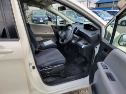 HONDA FREED G JUST ION 2010