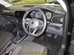 VOLKSWAGEN T-CROSS TSI 1st 2020