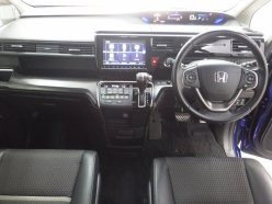 HONDA STEPWGN SPADA COOL SPIRIT 7-SEATERS 2016