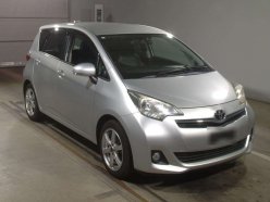 TOYOTA RACTIS G 2011