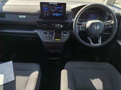 HONDA STEPWGN AIR 8 МЕСТ 2022
