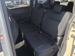 TOYOTA SIENTA G 2016
