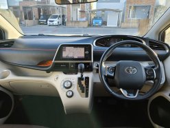 TOYOTA SIENTA G 4 WD 2017
