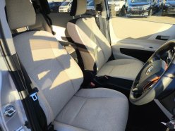 TOYOTA SIENTA X 4WD 2015