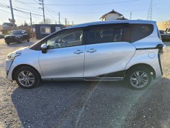 TOYOTA SIENTA X 4WD 2015