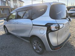 TOYOTA SIENTA X 4WD 2015