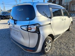 TOYOTA SIENTA X 4WD 2015