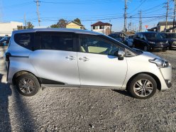 TOYOTA SIENTA X 4WD 2015