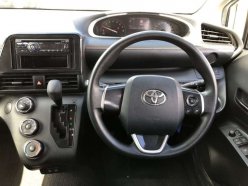 TOYOTA SIENTA X 4WD 2019