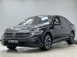 VOLKSWAGEN SAGITAR  2022
