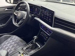 VOLKSWAGEN SAGITAR  2022