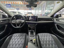 VOLKSWAGEN SAGITAR  2022