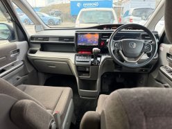 HONDA STEPWGN G 2018