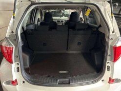TOYOTA RACTIS S 2012