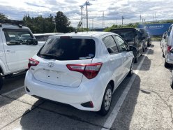 TOYOTA VITZ F 2019