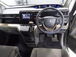 HONDA STEPWGN G EX HONDA SENSING 2015