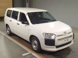 TOYOTA PROBOX DX COMFORT 2019