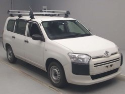TOYOTA PROBOX DX COMFORT 2019