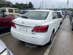 TOYOTA PREMIO 1.8 X 4WD 2019