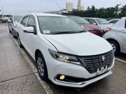 TOYOTA PREMIO 1.8 X 4WD 2019