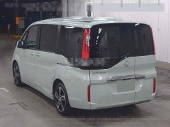 HONDA STEPWGN G 8-SEATERS 2016