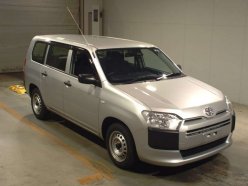 TOYOTA PROBOX DX COMFORT 2019