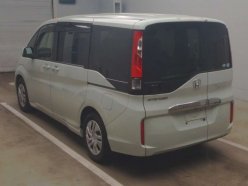 HONDA STEPWGN G 7-SEATERS 2015