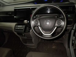 HONDA STEPWGN G 7-SEATERS 2015