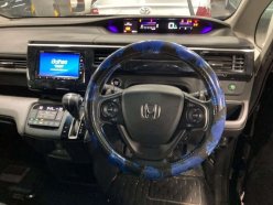 HONDA STEPWGN SPADA HONDA SENSING 8-SEATERS 2017