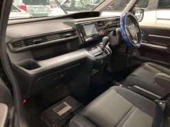HONDA STEPWGN SPADA HONDA SENSING 8-SEATERS 2017