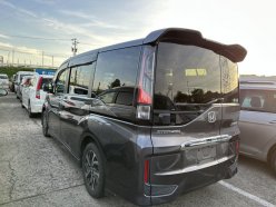 HONDA STEPWGN SPADA HONDA SENSING 7-SEATERS 2015