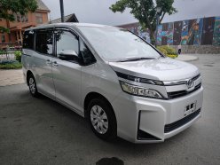TOYOTA VOXY X 2018
