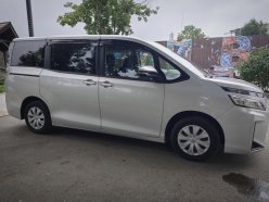 TOYOTA VOXY X 2018