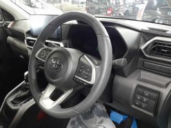TOYOTA RAIZE Максимальная комплектация Z 2019