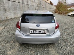 TOYOTA AQUA L 2016