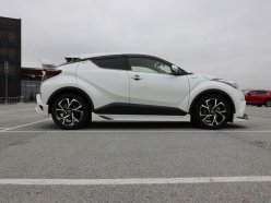 TOYOTA C-HR G LED EDITION 2017