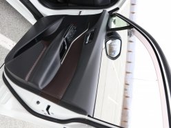 TOYOTA C-HR G LED EDITION 2017