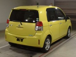 TOYOTA SPADE G 2013