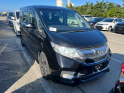 HONDA STEPWGN SPADA 7-SEATERS 2015