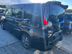 HONDA STEPWGN SPADA 7-SEATERS 2015