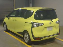 TOYOTA SIENTA X 2016