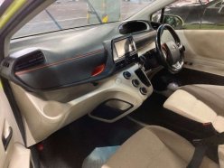 TOYOTA SIENTA X 2016