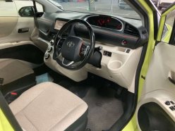 TOYOTA SIENTA X 2016