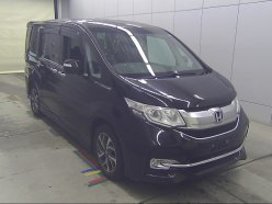 HONDA STEPWGN Spada Advanced Package Alpha 8 seater 2015