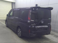HONDA STEPWGN Spada Advanced Package Alpha 8 seater 2015
