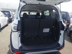 TOYOTA SIENTA G 2016