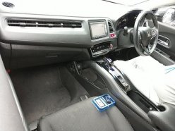 HONDA VEZEL HYBRID X 2014