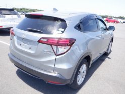 HONDA VEZEL HYBRID X 2014