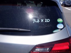 HONDA VEZEL HYBRID X 2014