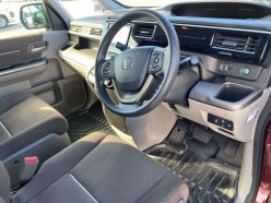 HONDA STEPWGN G 4WD 2015